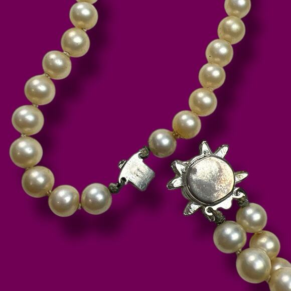 Vintage 1950s Double Strand Faux Pearl Necklace Rhinestone Flower Clasp 20 & 24” - Picture 6 of 7